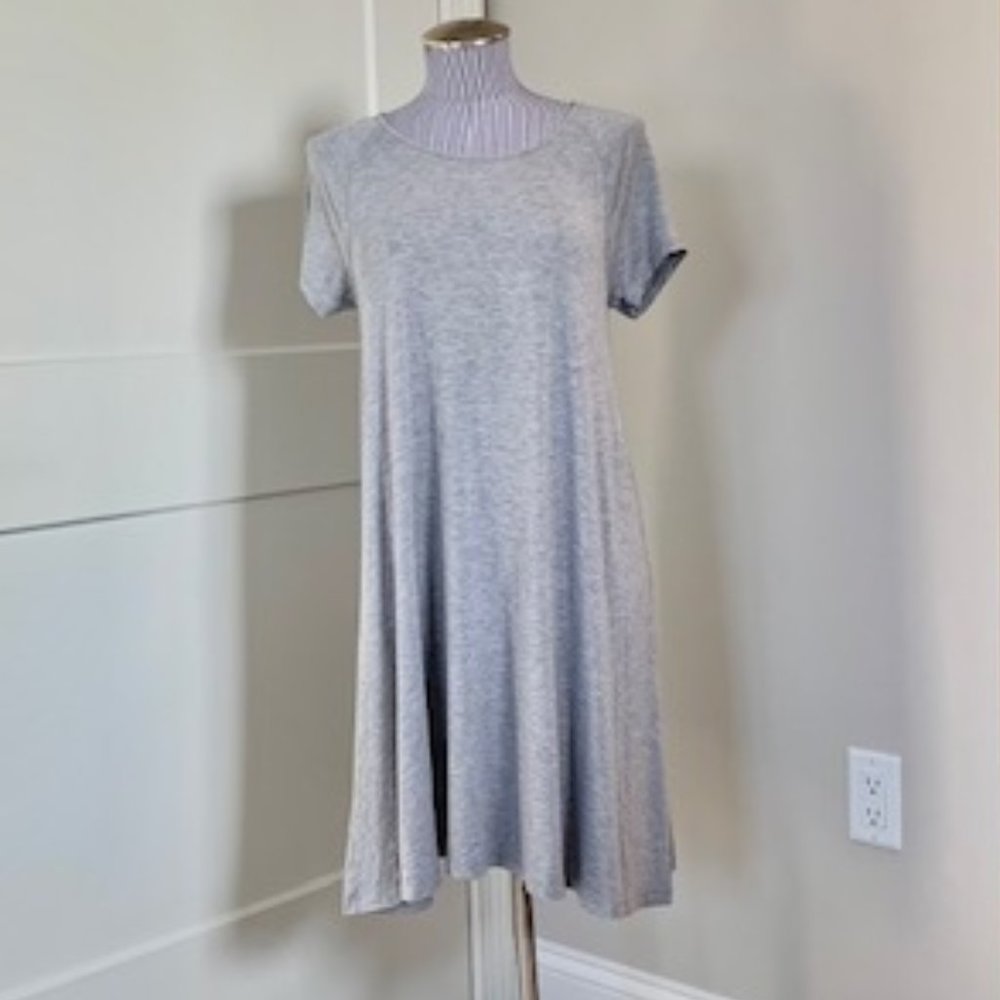 Old Navy Gray Swing Dress - M